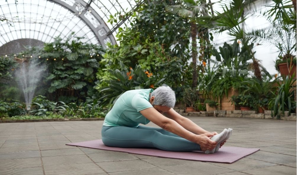 5 Easy Yoga Poses to Get Out of Your Head